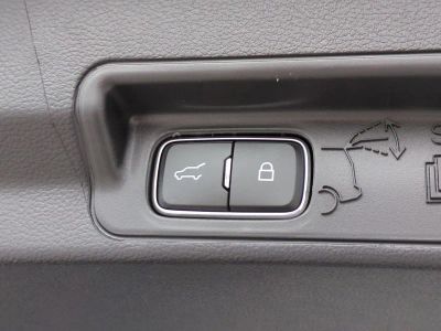 2026 Ford Explorer — photo 14 view