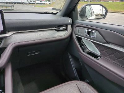2026 Ford Explorer — photo 19 view