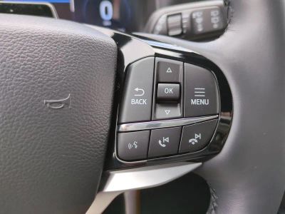 2026 Ford Explorer — photo 28 view