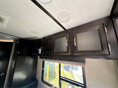 2019 Coachmen Spirit Ultra Lite - Photo 8