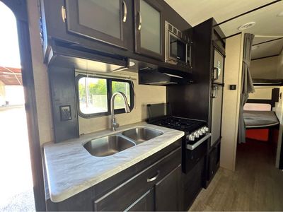 2019 Coachmen Spirit Ultra Lite - Photo 9