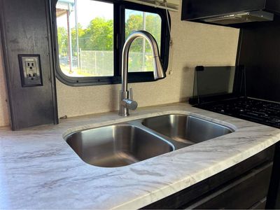 2019 Coachmen Spirit Ultra Lite - Photo 10