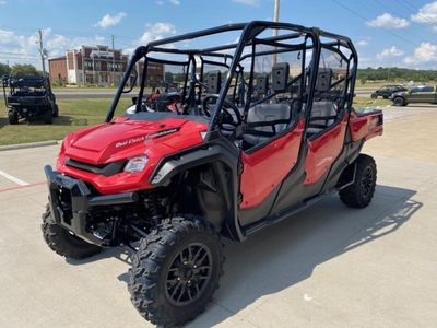 2025 Honda PIONEER 1000-6 DLX CREW DELUXE - Photo 2