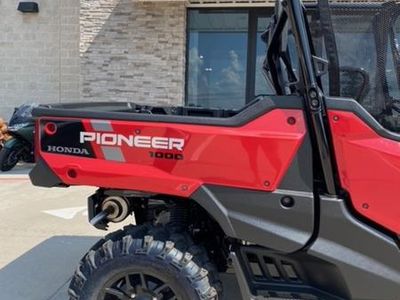 2025 Honda PIONEER 1000-6 DLX CREW DELUXE - Photo 9