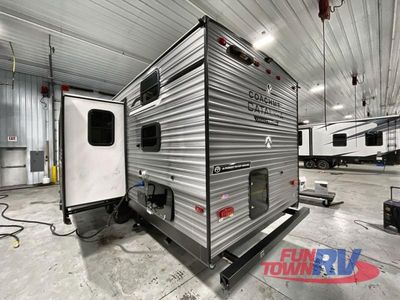 2026 Coachmen RV Catalina Legacy - Photo 4
