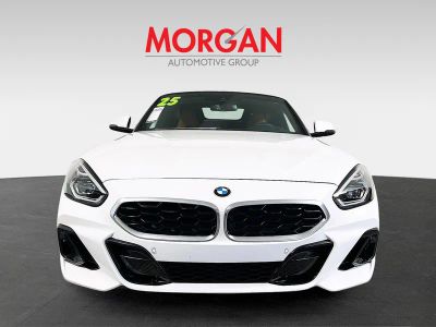 2025 BMW Z4 — photo 8 view