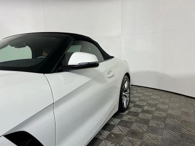 2025 BMW Z4 — photo 10 view