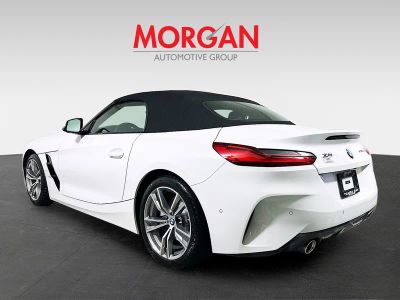2025 BMW Z4 — detail view