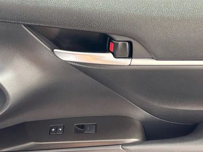 2021 Toyota Camry — photo 27 view