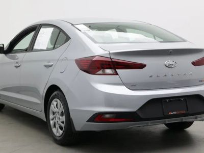 2020 Hyundai Elantra — interior view