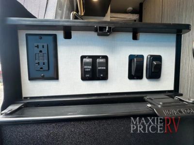 2021 Winnebago Revel - Photo 27