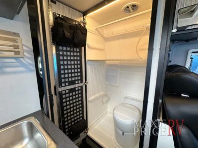 2021 Winnebago Revel - Photo 19
