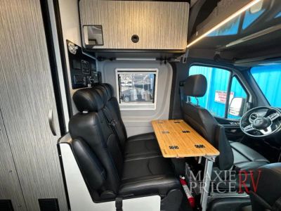 2021 Winnebago Revel - Photo 18