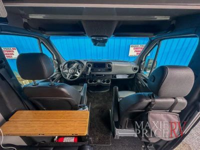 2021 Winnebago Revel - Photo 14