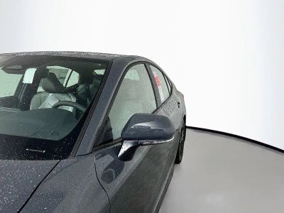 2025 Toyota Camry — photo 10 view