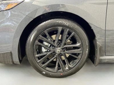 2025 Toyota Camry — photo 11 view
