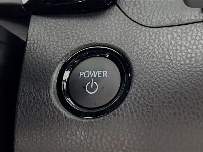 2025 Toyota Camry — photo 20 view