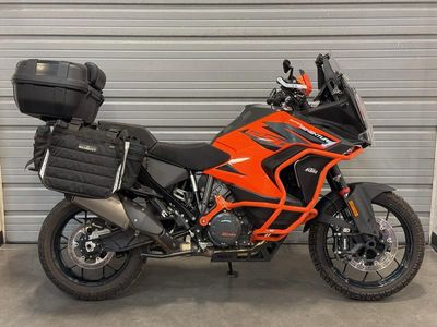 2022 KTM 1290 Super Adventure S - Photo 3