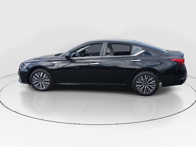 2024 Nissan Altima — interior view