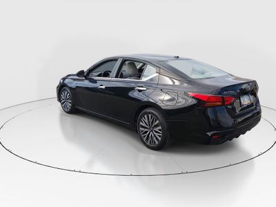 2024 Nissan Altima — detail view