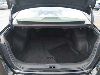 2024 Nissan Altima — photo 11 view