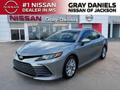 2023 Toyota Camry - Photo 3