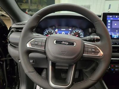 2026 Jeep Compass — photo 17 view