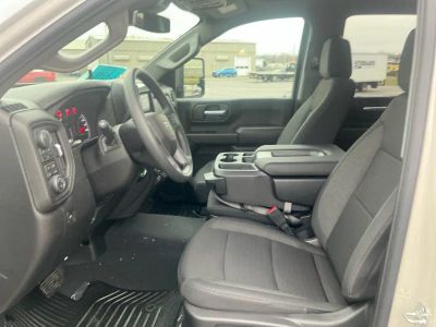2026 Chevrolet Silverado 2500HD — photo 10 view