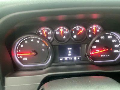 2026 Chevrolet Silverado 2500HD — photo 11 view