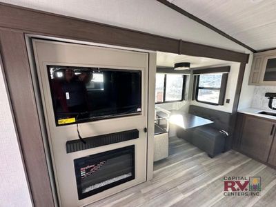 2026 Keystone RV Cougar Half-Ton — photo 13 view