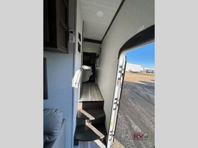 2026 Keystone RV Cougar Half-Ton — photo 30 view