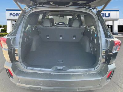 2026 Subaru Outback — photo 12 view