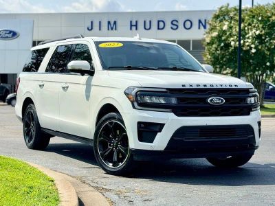 2023 Ford Expedition Max — side profile view
