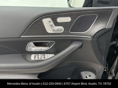 2026 Mercedes-Benz GLE — photo 12 view