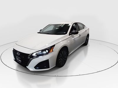 2025 Nissan Altima - Photo 3