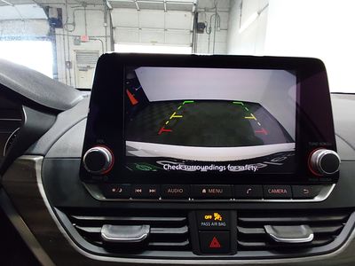 2025 Nissan Altima - Photo 16