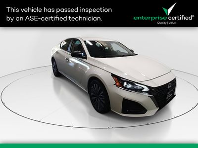 2025 Nissan Altima - Photo 1