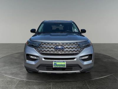 2024 Ford Explorer — side profile view