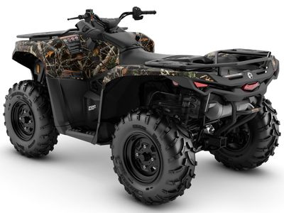 2026 Can-Am Outlander DPS 700 — interior view