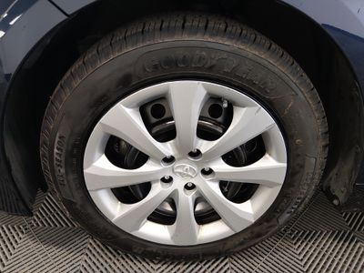 2023 Toyota Corolla — photo 10 view