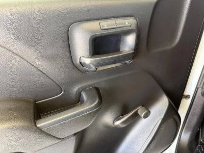 2016 Chevrolet Silverado — photo 23 view