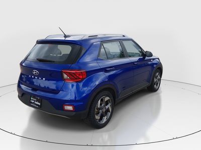 2025 Hyundai Venue — photo 7 view
