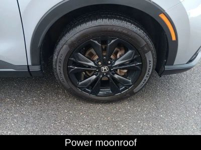 2023 Honda CR-V Hybrid Sport Touring — photo 10 view