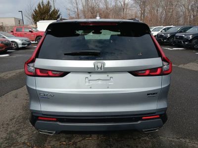 2023 Honda CR-V Hybrid Sport Touring — detail view