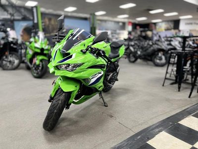 2026 Kawasaki Ninja ZX-4RR ABS - Photo 3