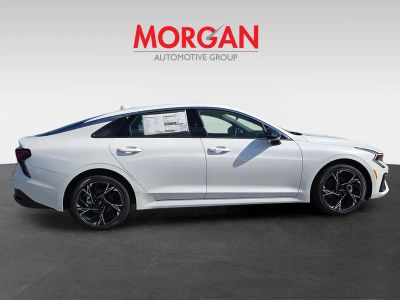 2026 Kia K5 — photo 9 view