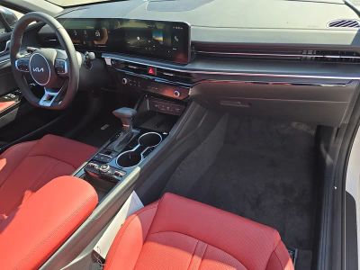 2026 Kia K5 — photo 13 view