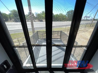 2024 DRV Luxury Suites FullHouse - Photo 22