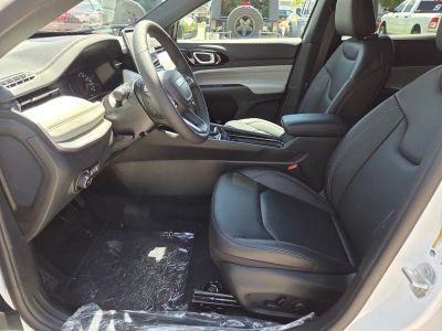 2026 Jeep Compass — photo 12 view