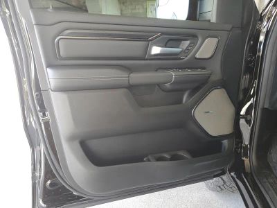 2026 Ram 1500 — photo 13 view